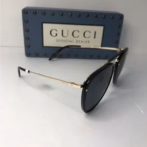 Gucci | Accessories | New Authentic Gucci Gg672s Womens  display picture 3